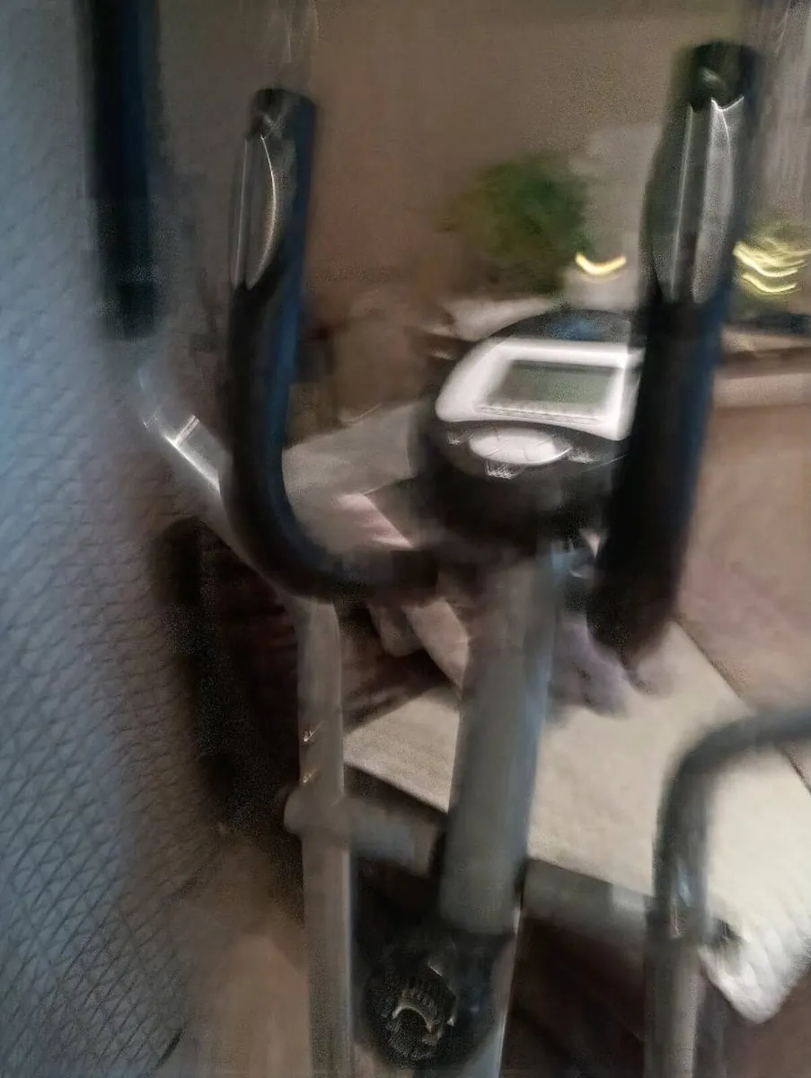 Cross trainer - Image 4