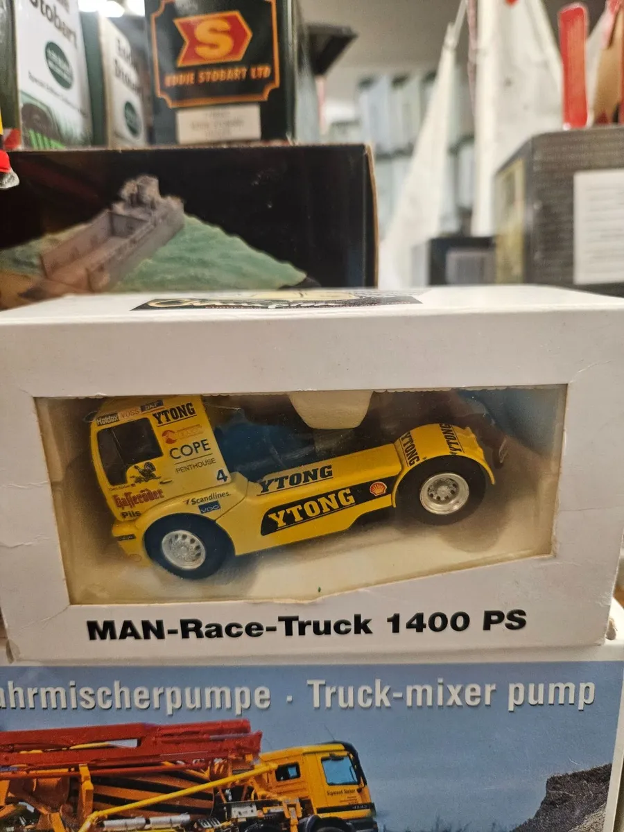 Corgi Conrad MAN Race Truck
