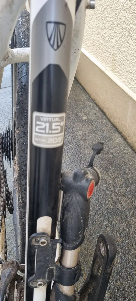 Series 4500 Trek - Image 3