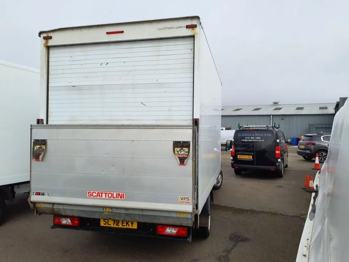2022 Ford Transit Luton Box Van - Image 4