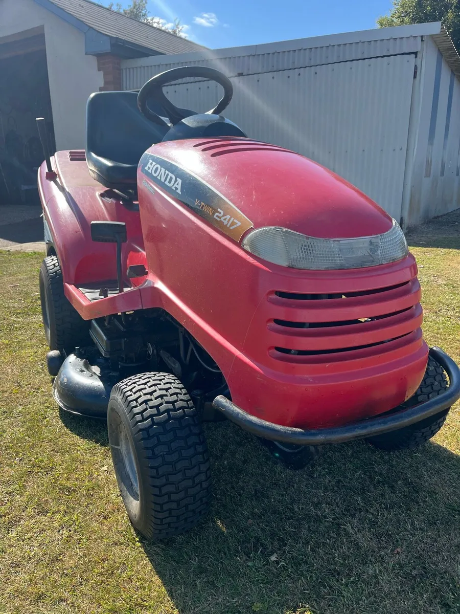 Honda mower - Image 3