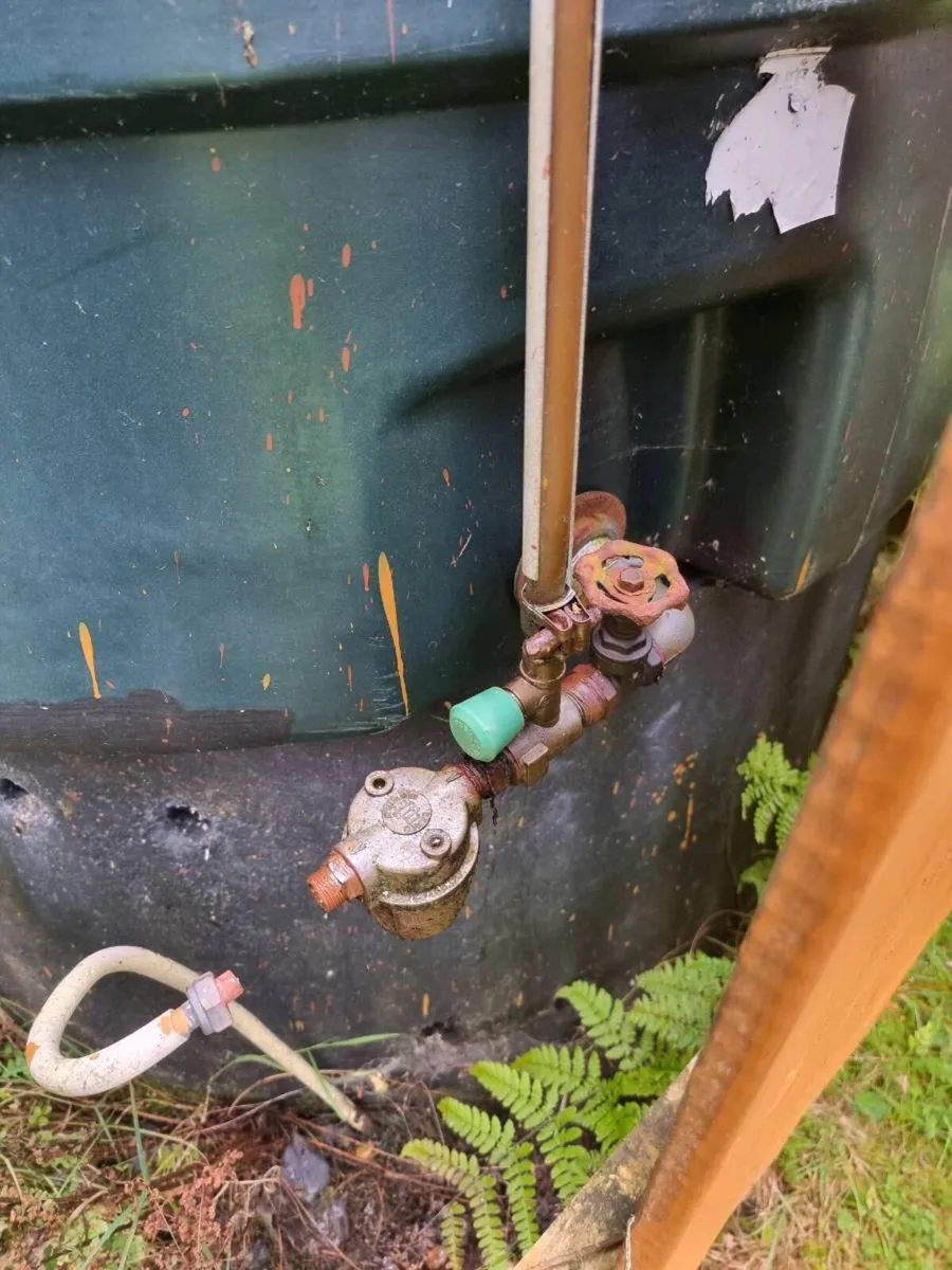 Plastic Oil tank - Image 4