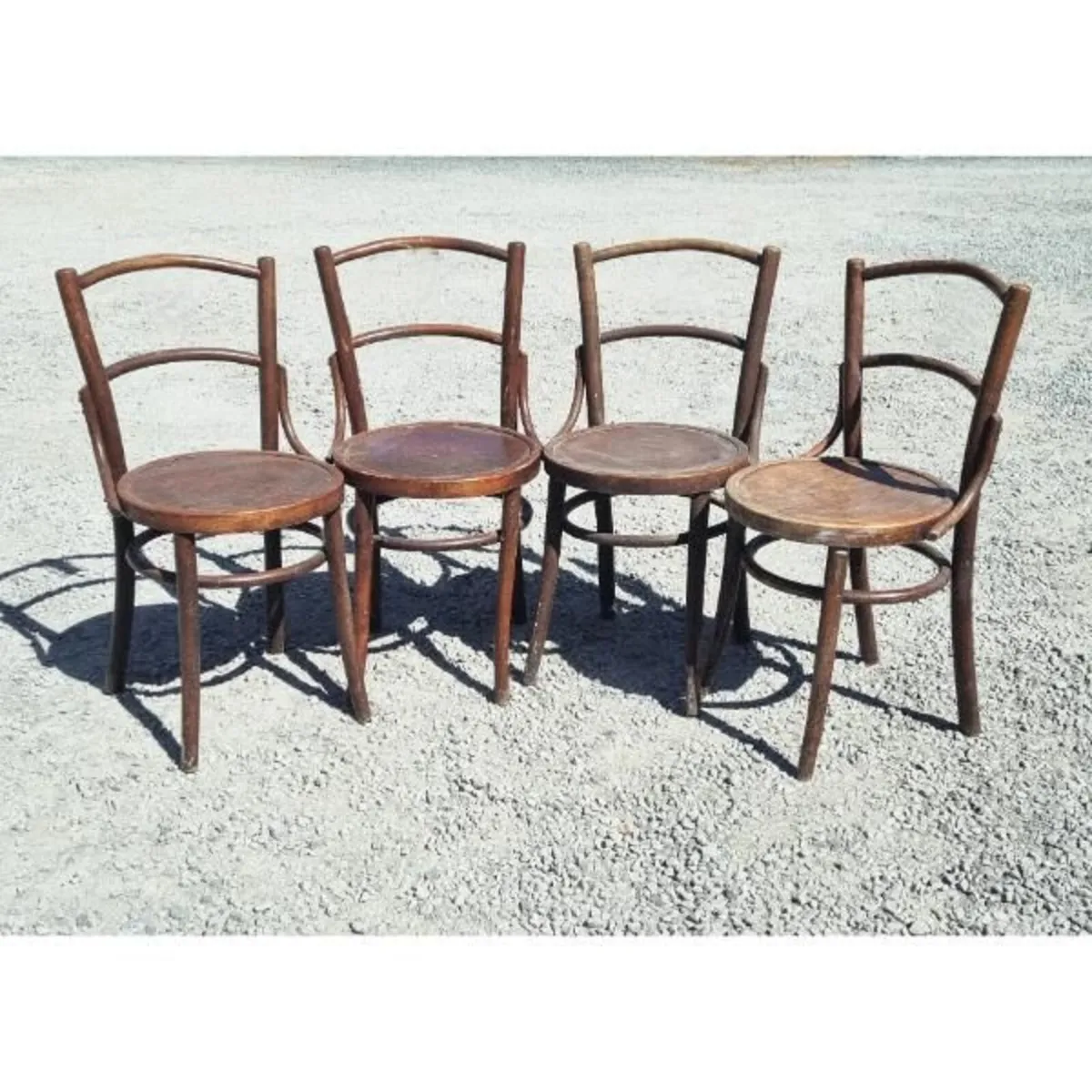 Bentwood Chairs Set of Four KAS1310 - Image 1