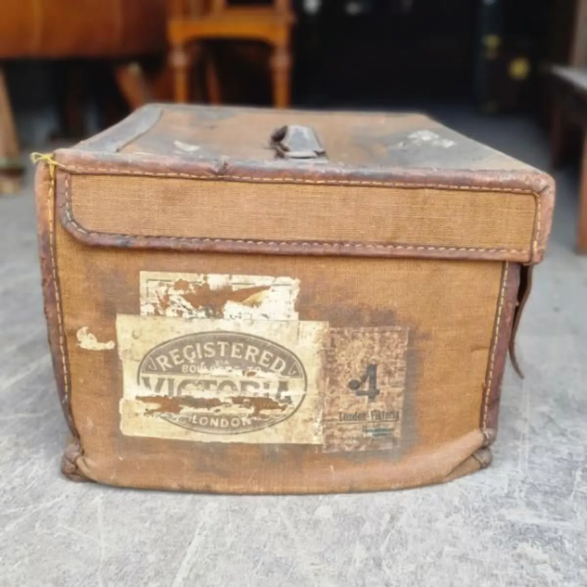 Travel Trunk Kane & Co Dublin KAS1302 - Image 1