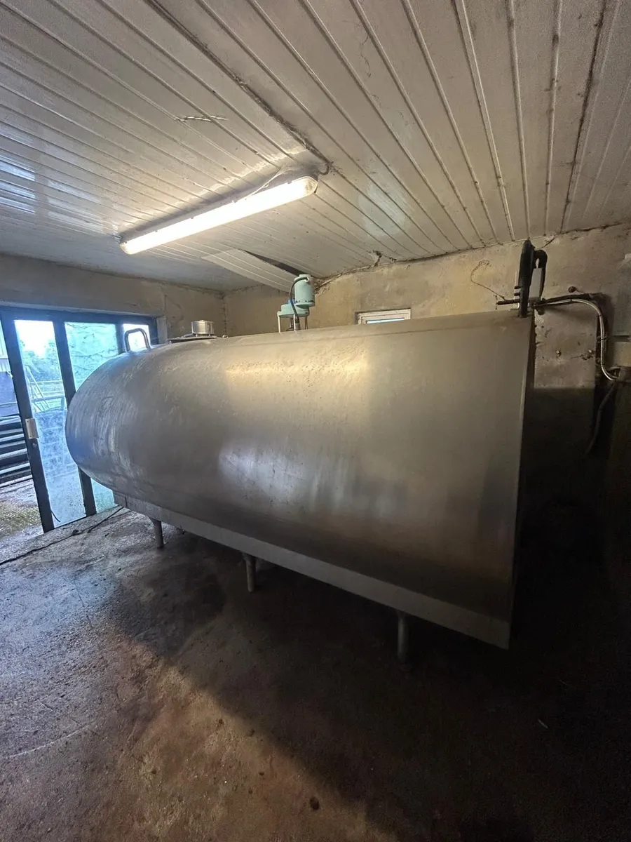 Milking palour - Image 1
