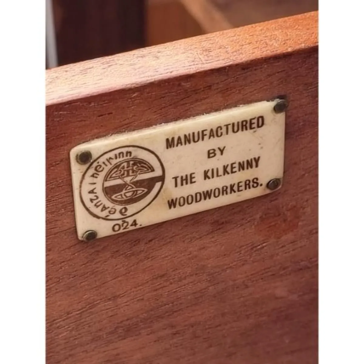 Knee Hole Writing Desk by Kilkenny Woodworkers KAS - Image 3