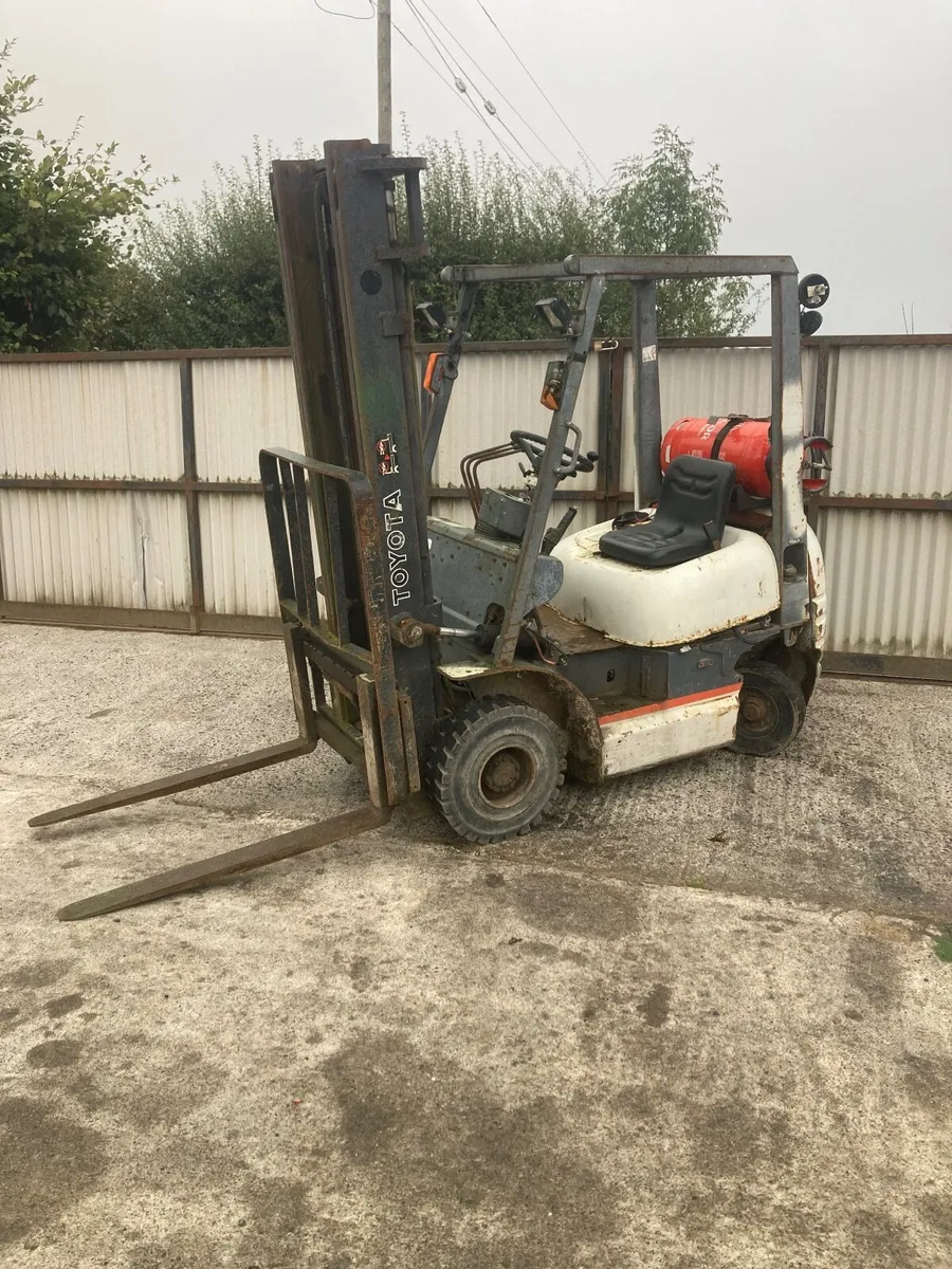 Forklift 1.5 ton - Image 3