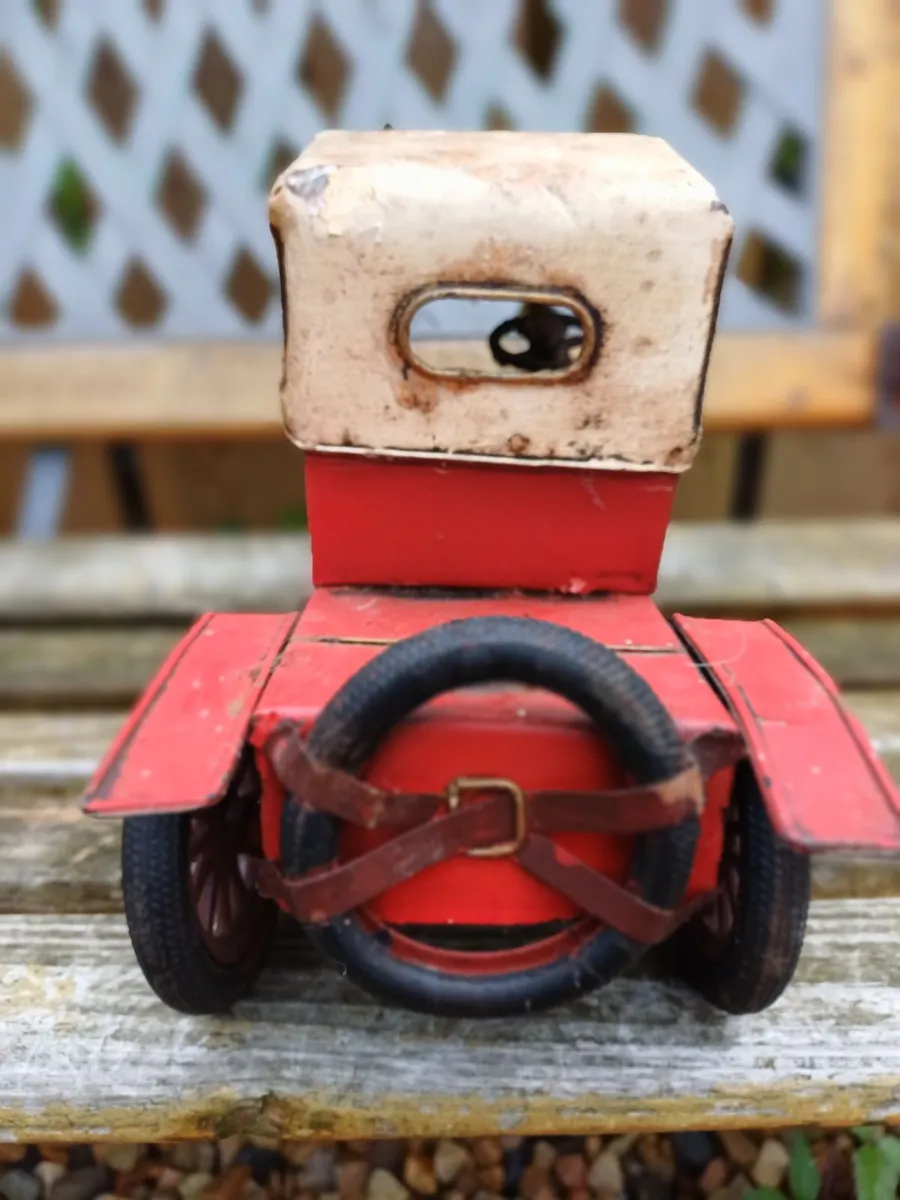 Vintage Collectible Metal Car - Image 4