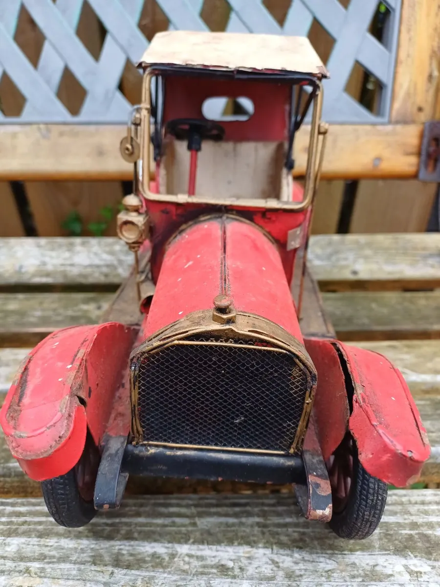 Vintage Collectible Metal Car - Image 3