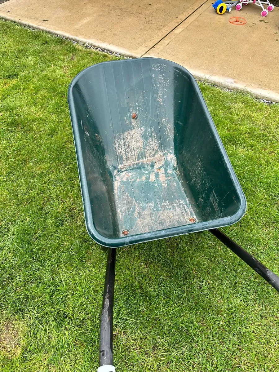 Wheelbarrow - Image 4
