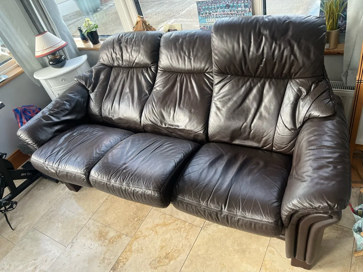 3 seater leather recliner sofa - Image 2