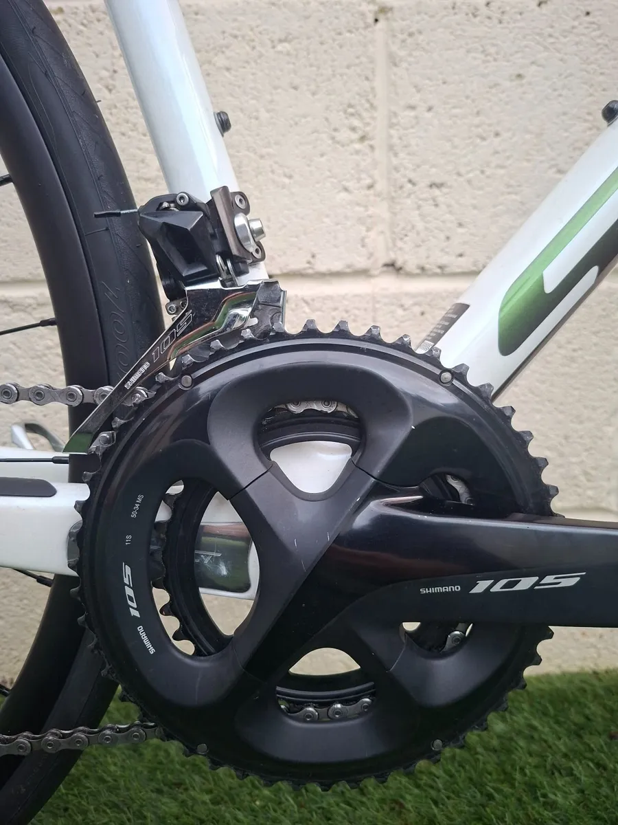 Scott Addict 20 Carbon Road Bike Size XL (58) - Image 3