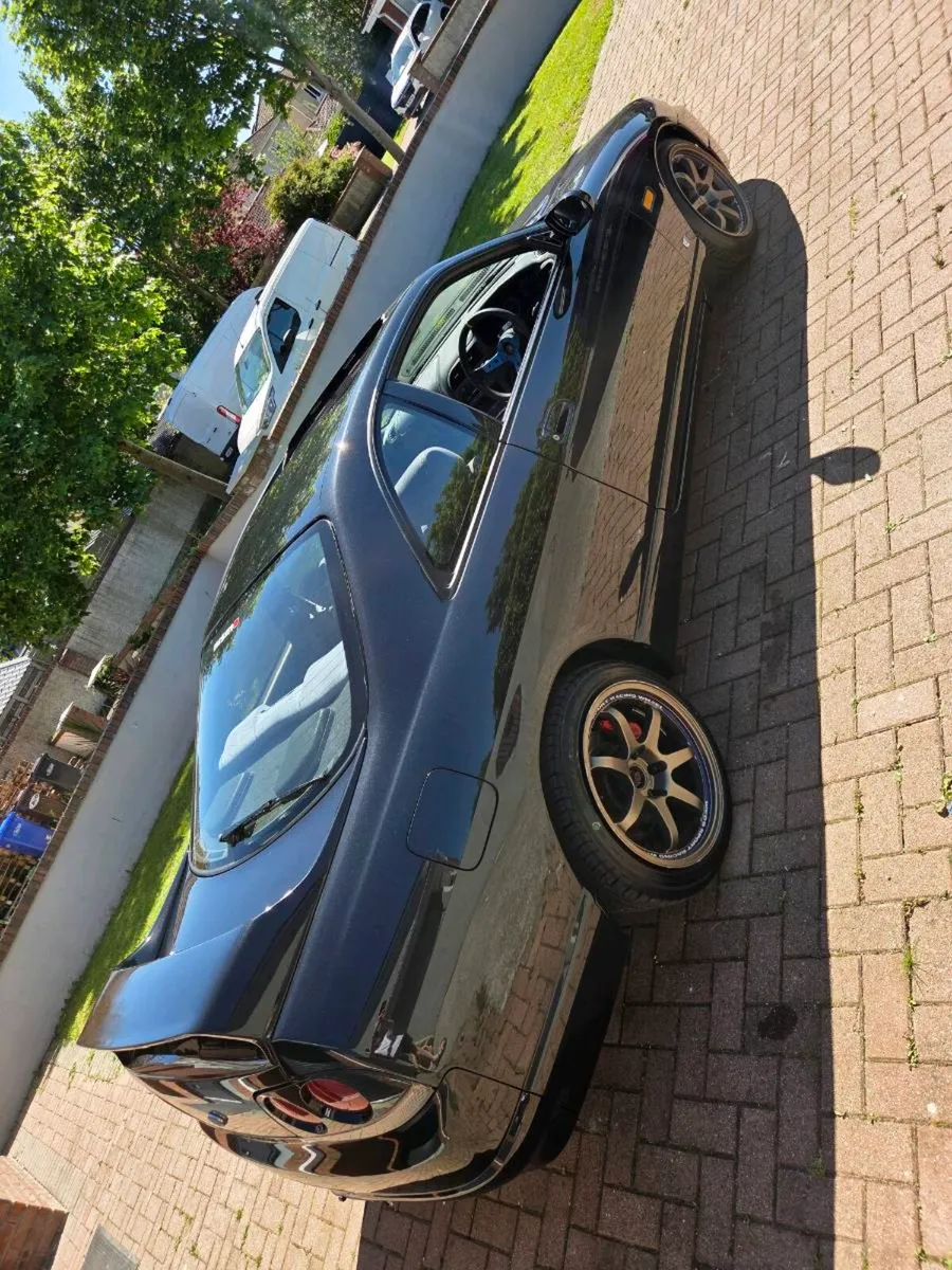 Nissan skyline r33 - Image 4