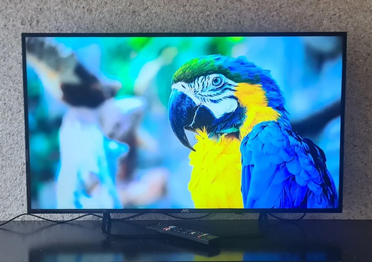 JVC 40" LED Smart Full HD Android TV - Image 3