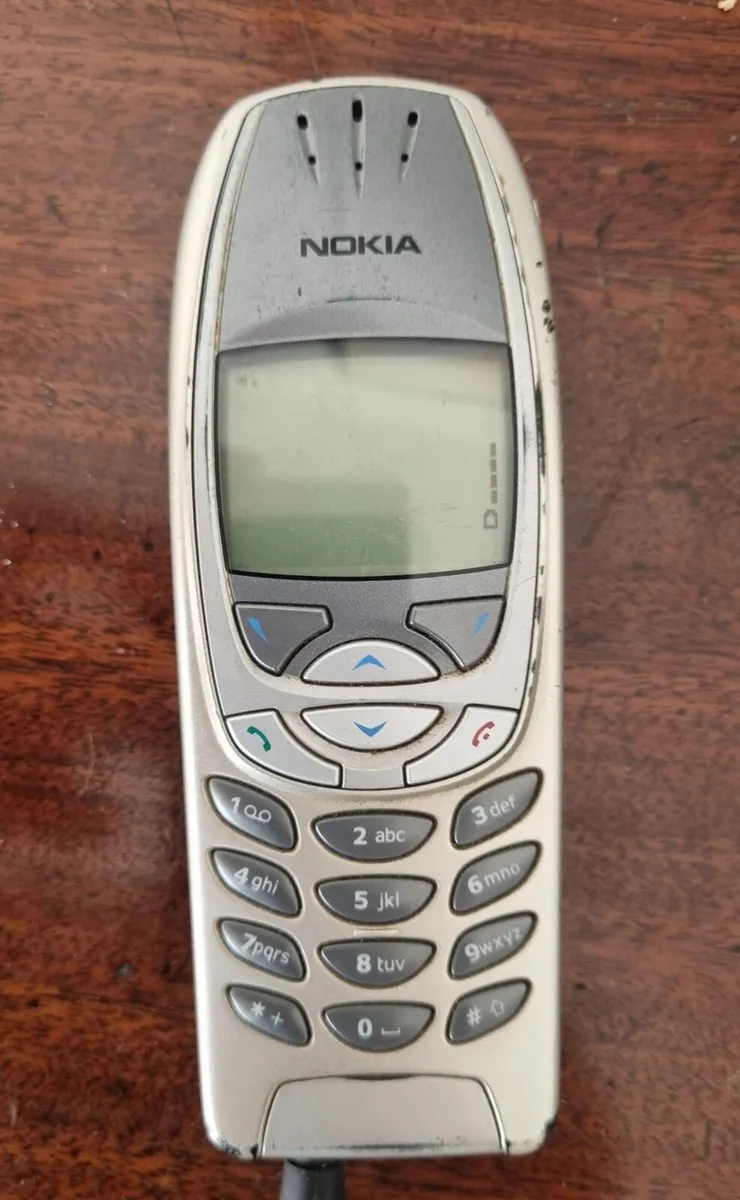 Nokia 6310i
