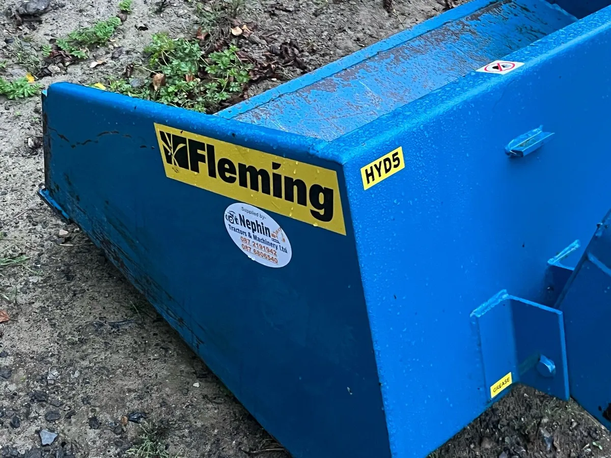 5 foot power box as good as new - Image 4