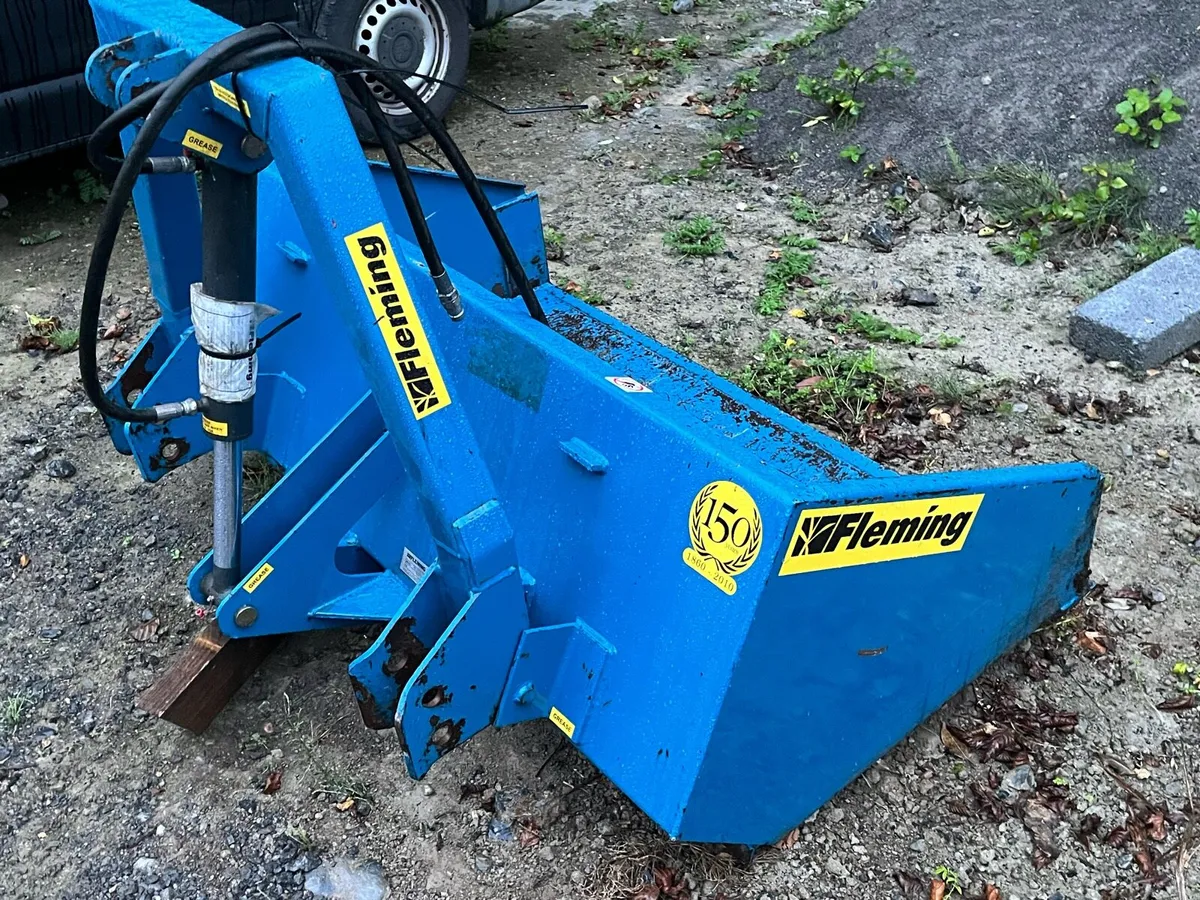 5 foot power box as good as new - Image 3