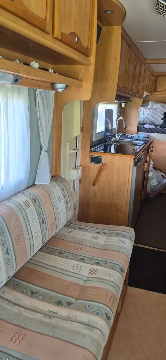 2002 Motorhome - Image 4