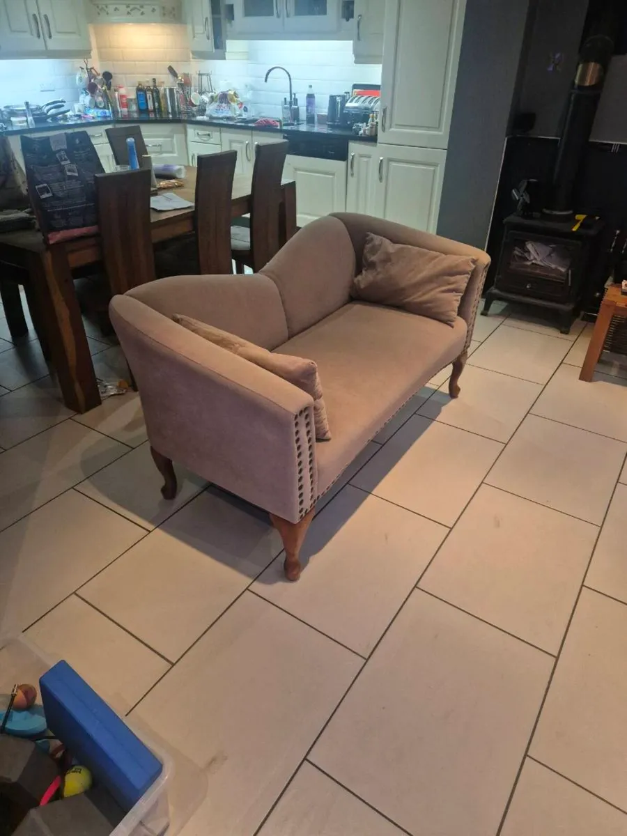 Sofa - Image 3