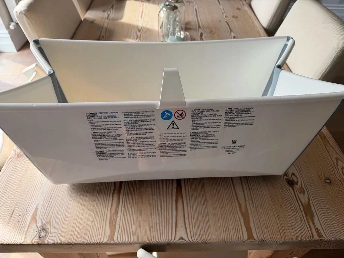 Stokke foldable bath tub - Image 2