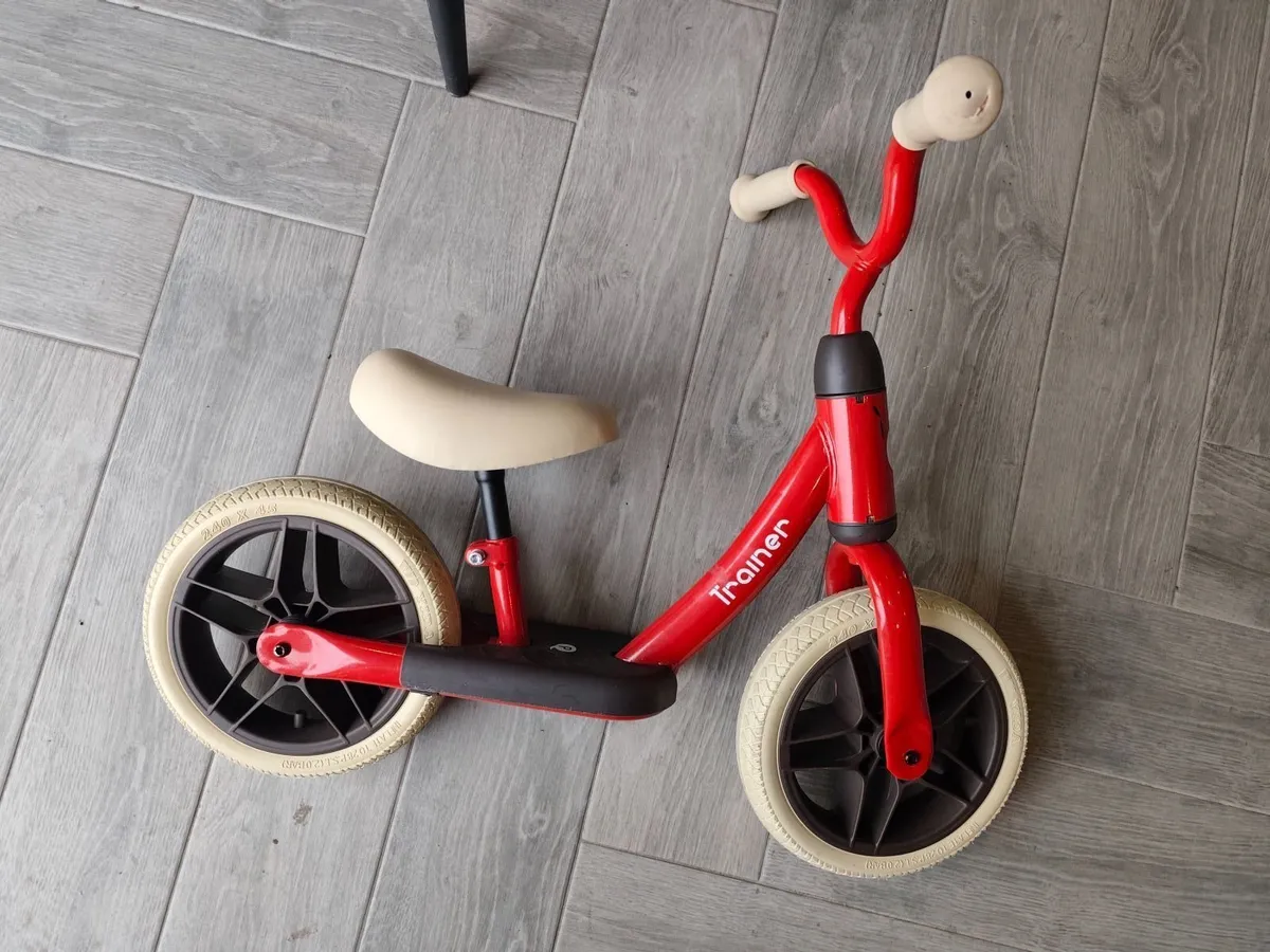 Q-Play balance bike - Image 1