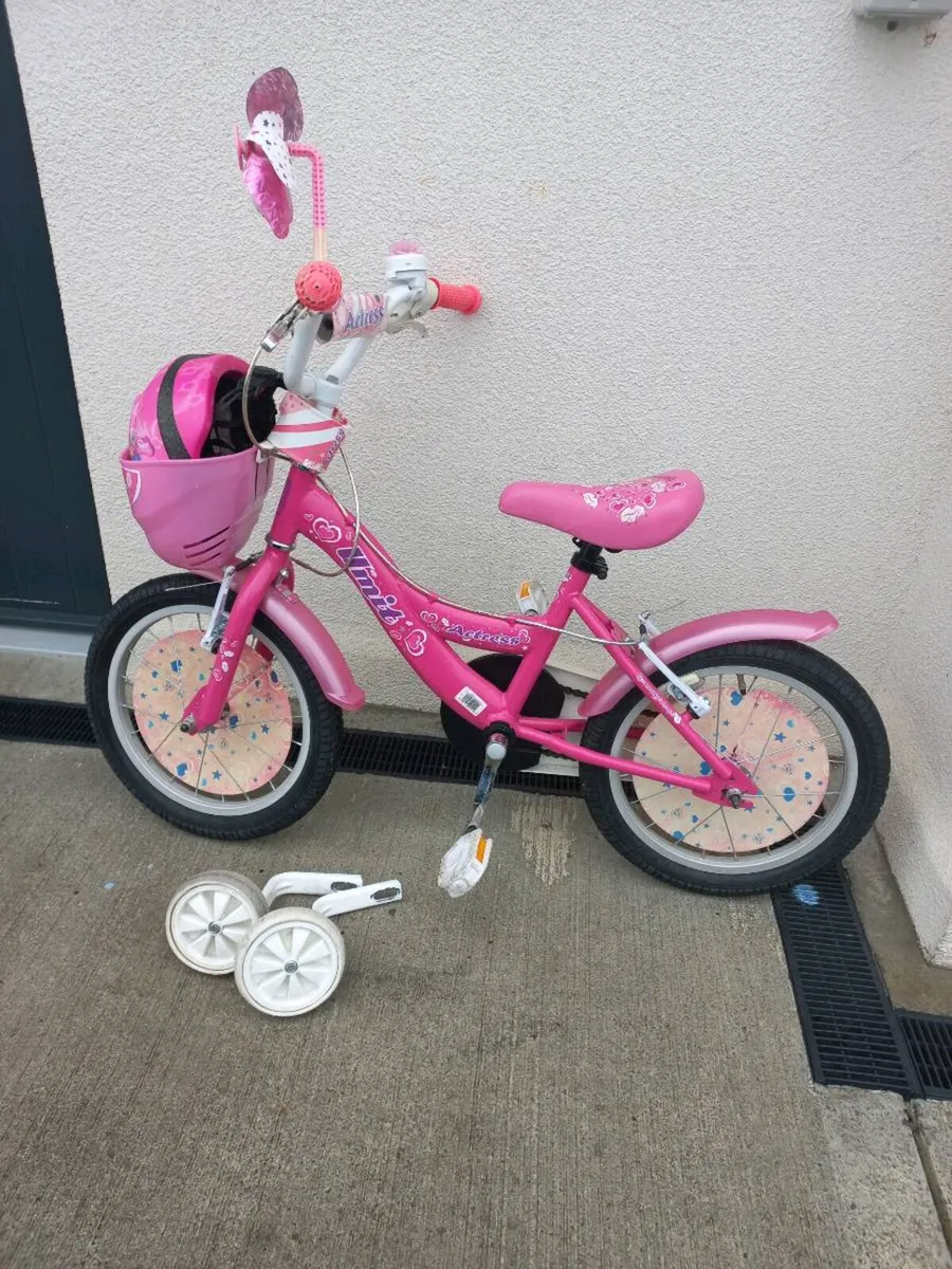 Girls bike - Image 1