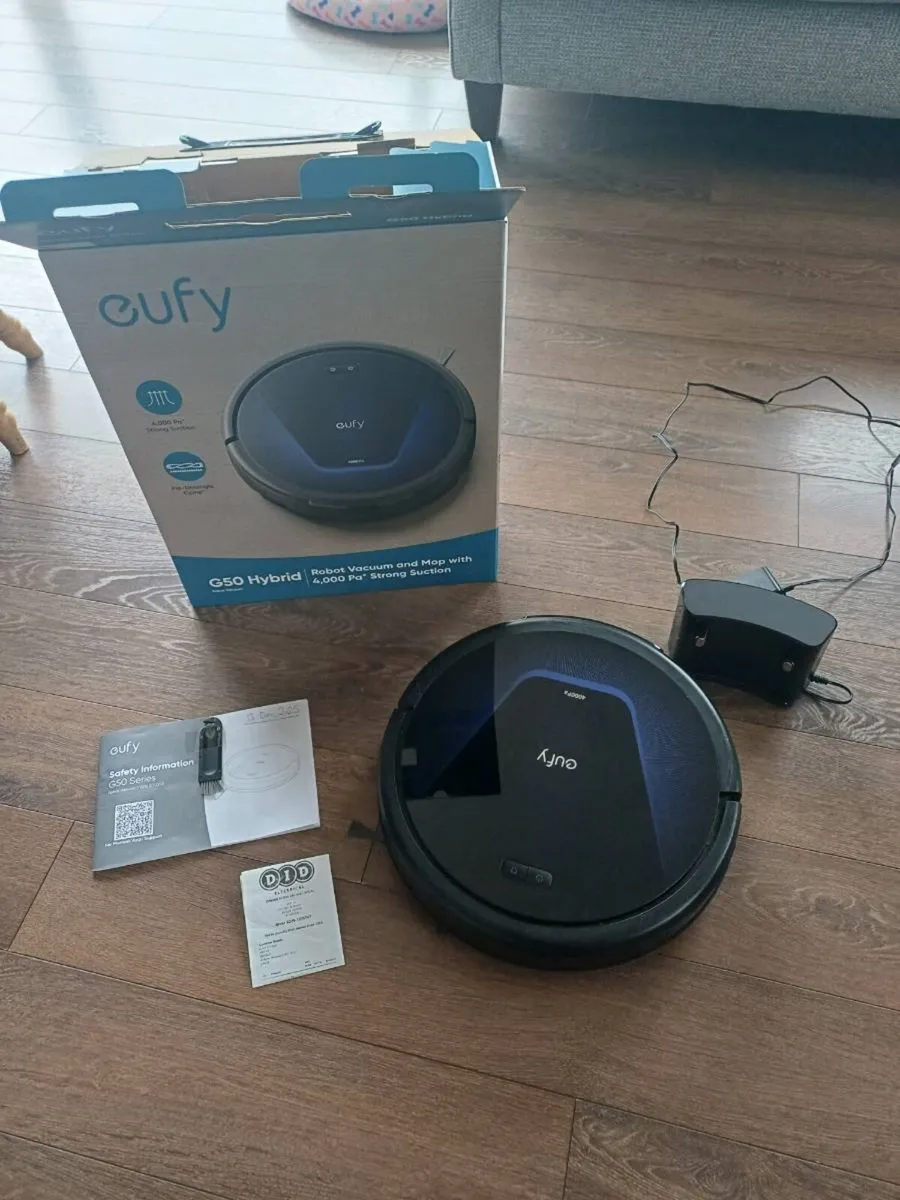 Vacuum Cleaner Robot - Image 3