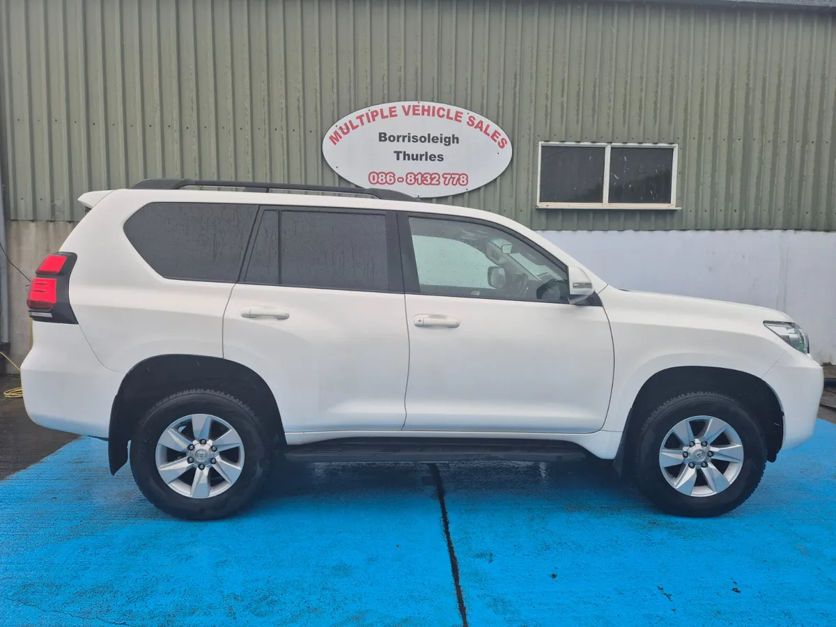 TOYOTA LANDCRUISER 2.8 DIESEL - Image 2