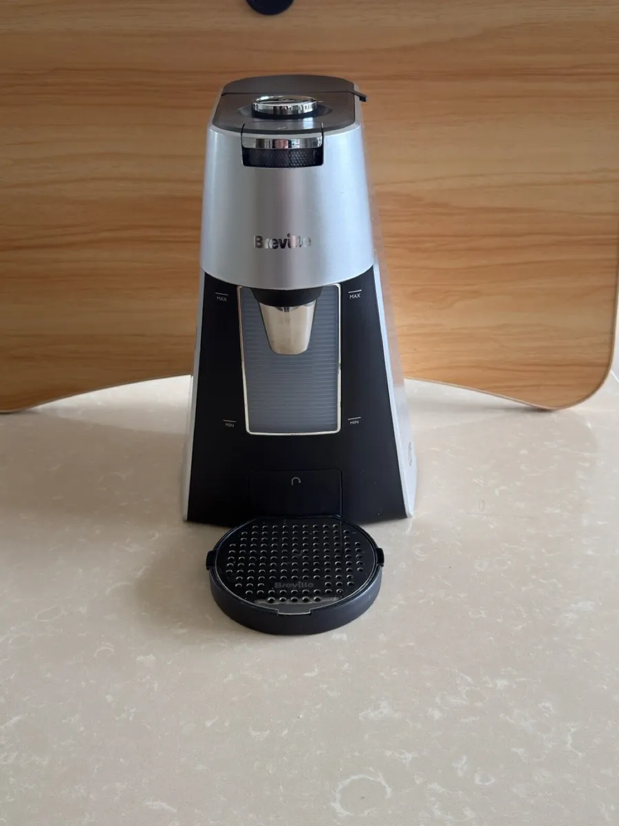 Breville hot water dispenser - Image 1