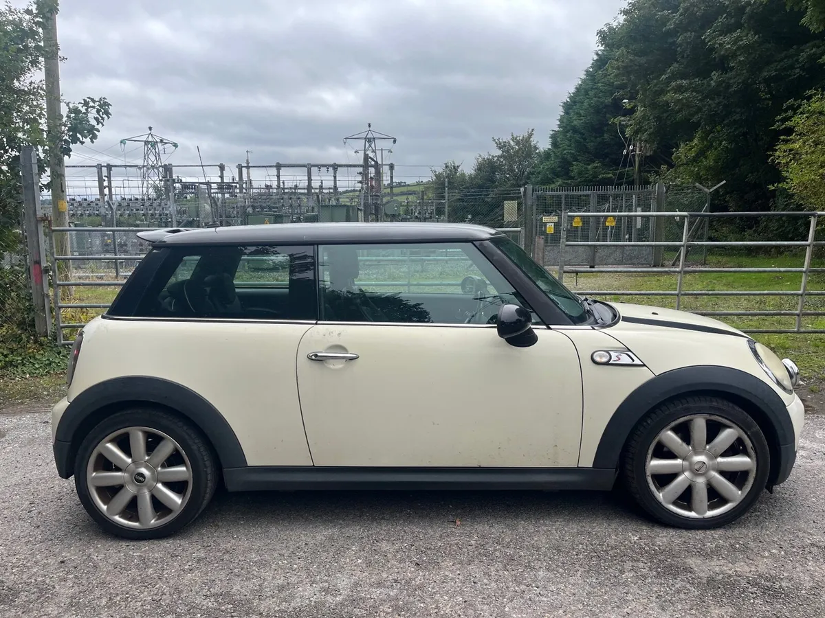 2009 MINI Cooper S R56 - Image 2
