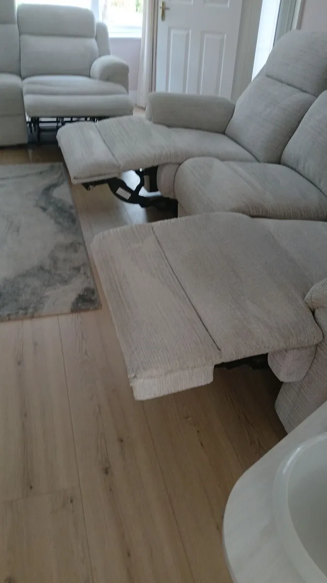 3 plus 2 sofas - Image 4