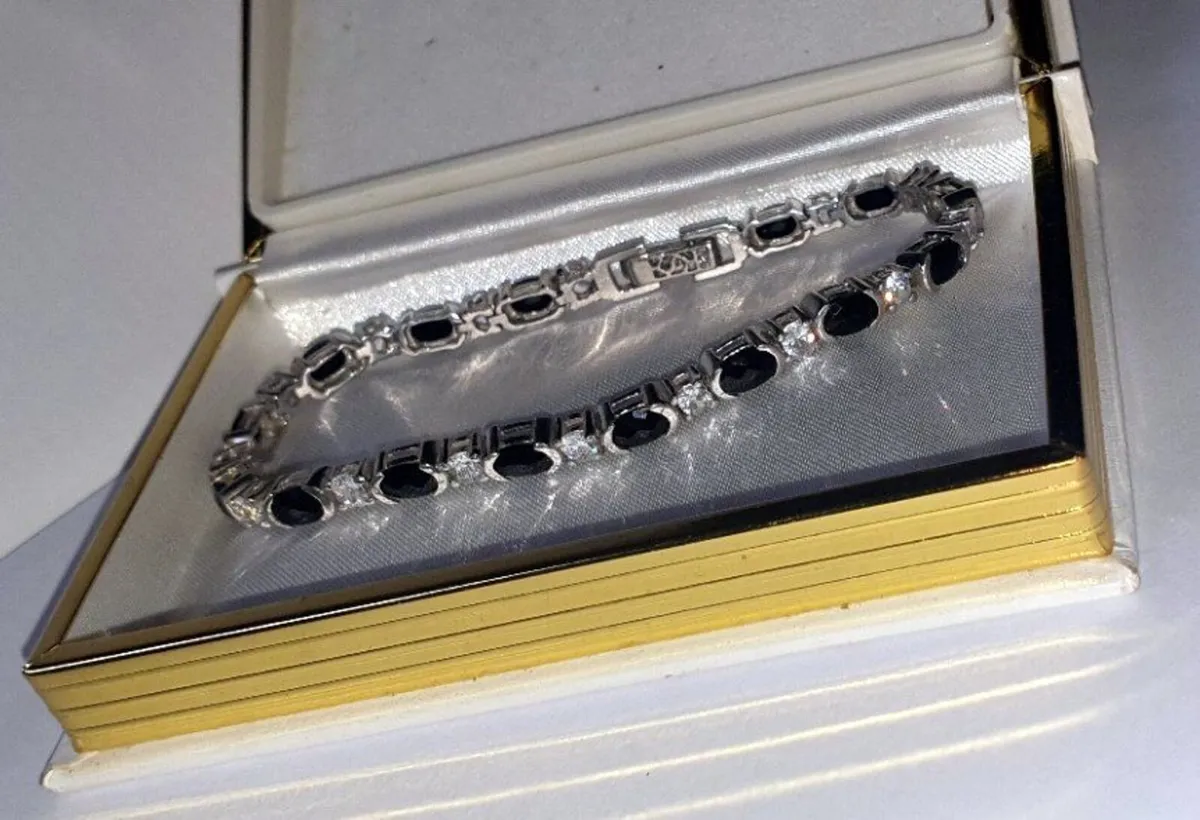 Vintage Sterling Silver Gemset Line Bracelet - Image 4