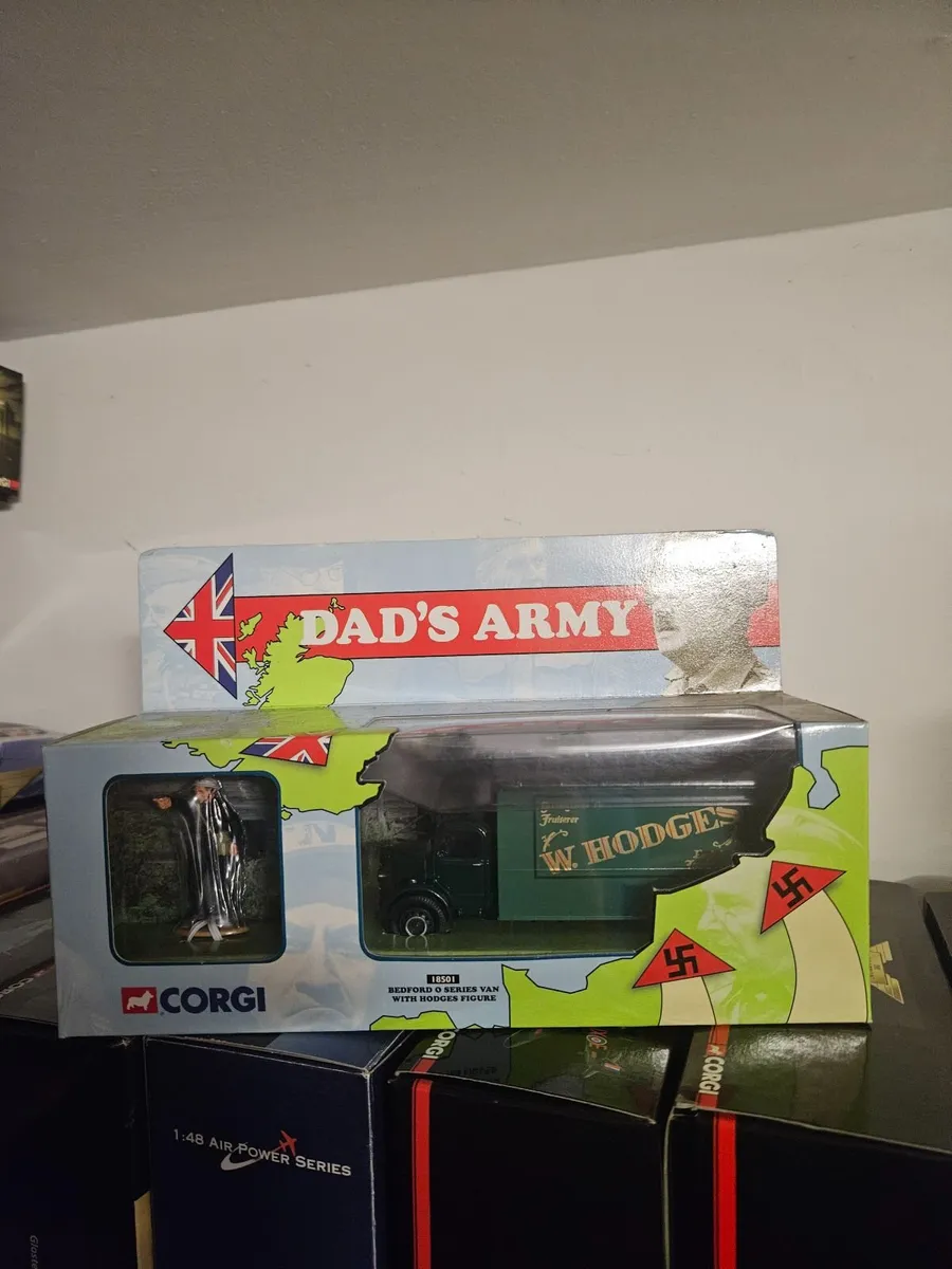 Corgi Dads Army Truck - Image 1