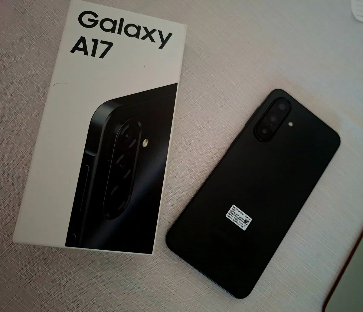 Mobile phone - Image 2