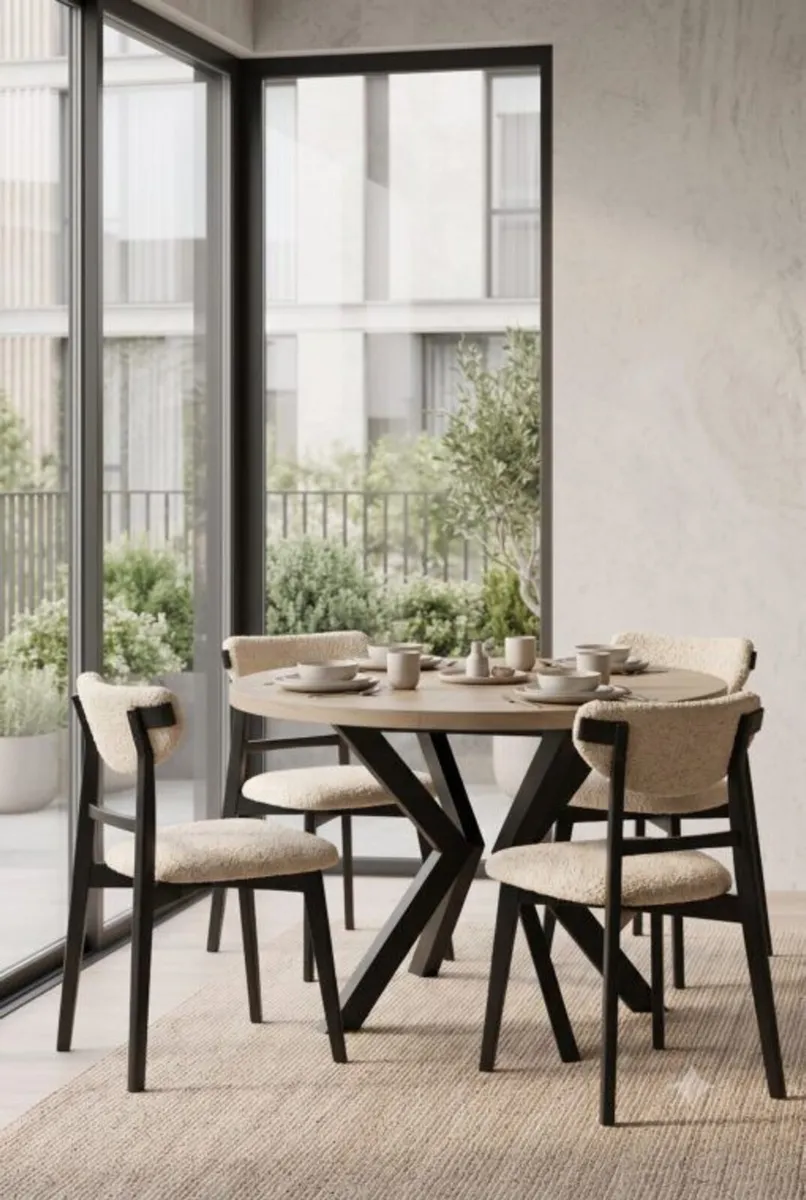 Orion Industrial Extendable Dining Table 100-140cm - Image 1