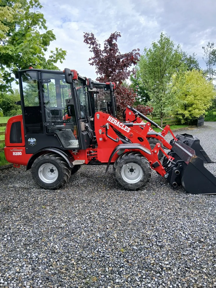 Heracles H220 wheel loader - Image 2