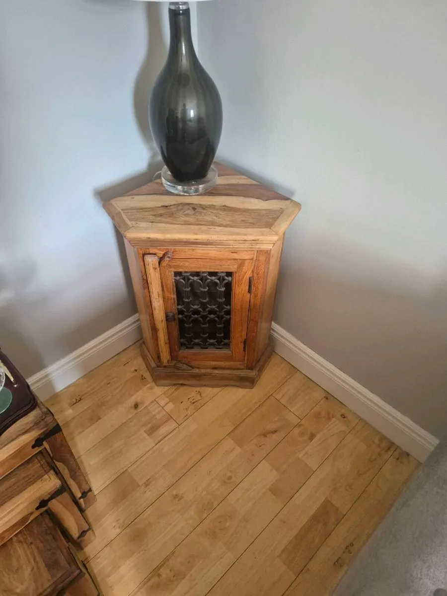 Living Room Furniture - Image 4