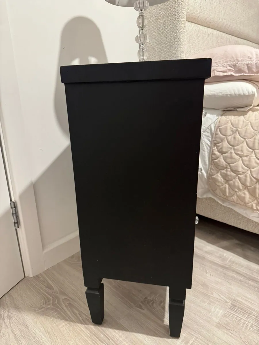 Bedside Nightstand with drawers - Image 3