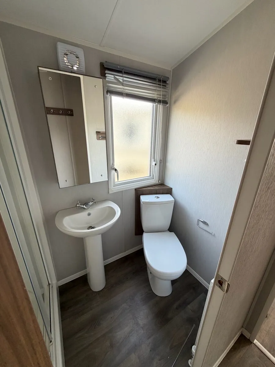 Willerby Seasons 35 x 12 x 3 Bed (2021) - Image 4