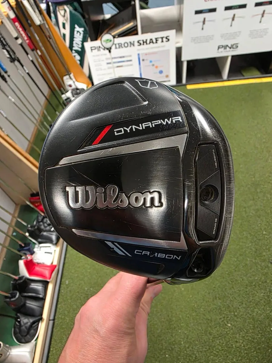 Wilson DYNAPWR Carbon 3 Wood - Image 1