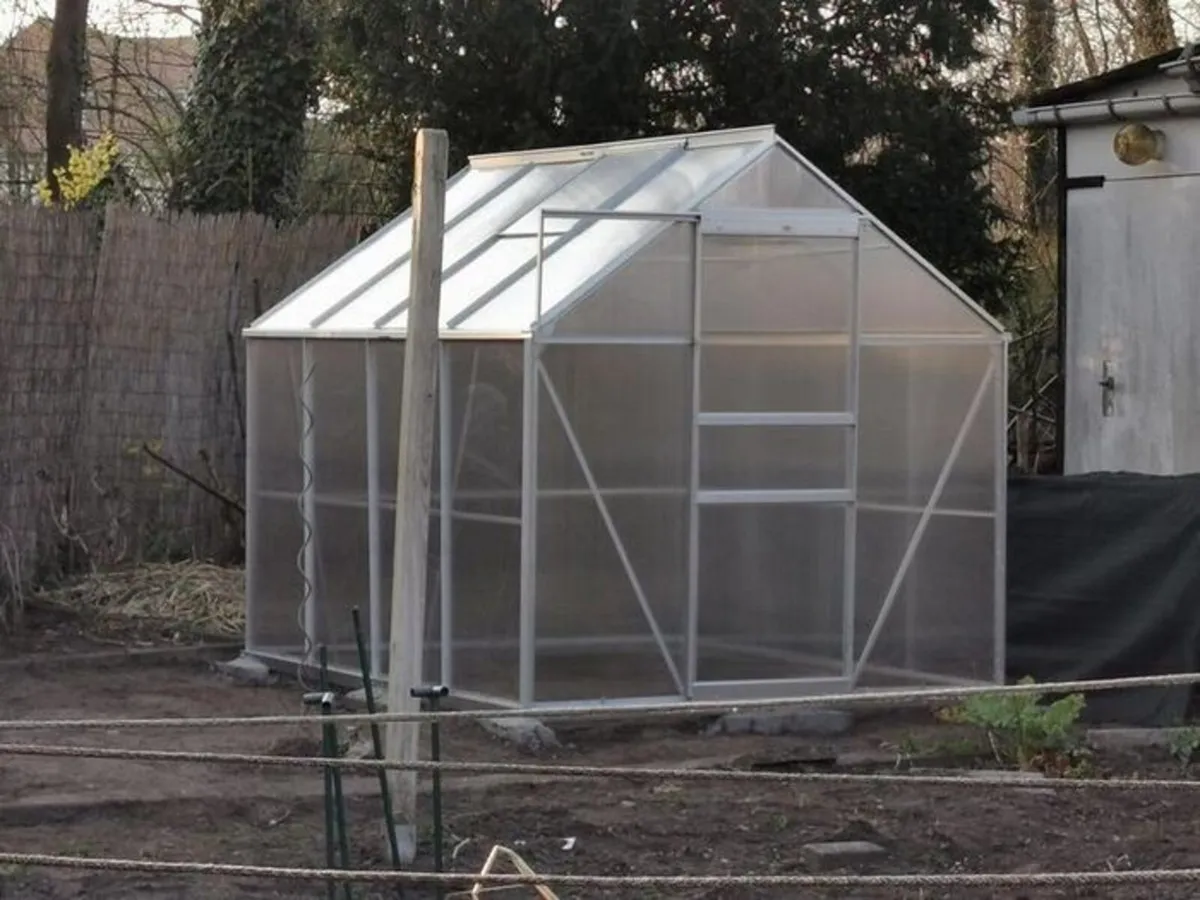 Large 8.2ft × 6.2ft Walk-In Aluminium Greenhouse - Image 3