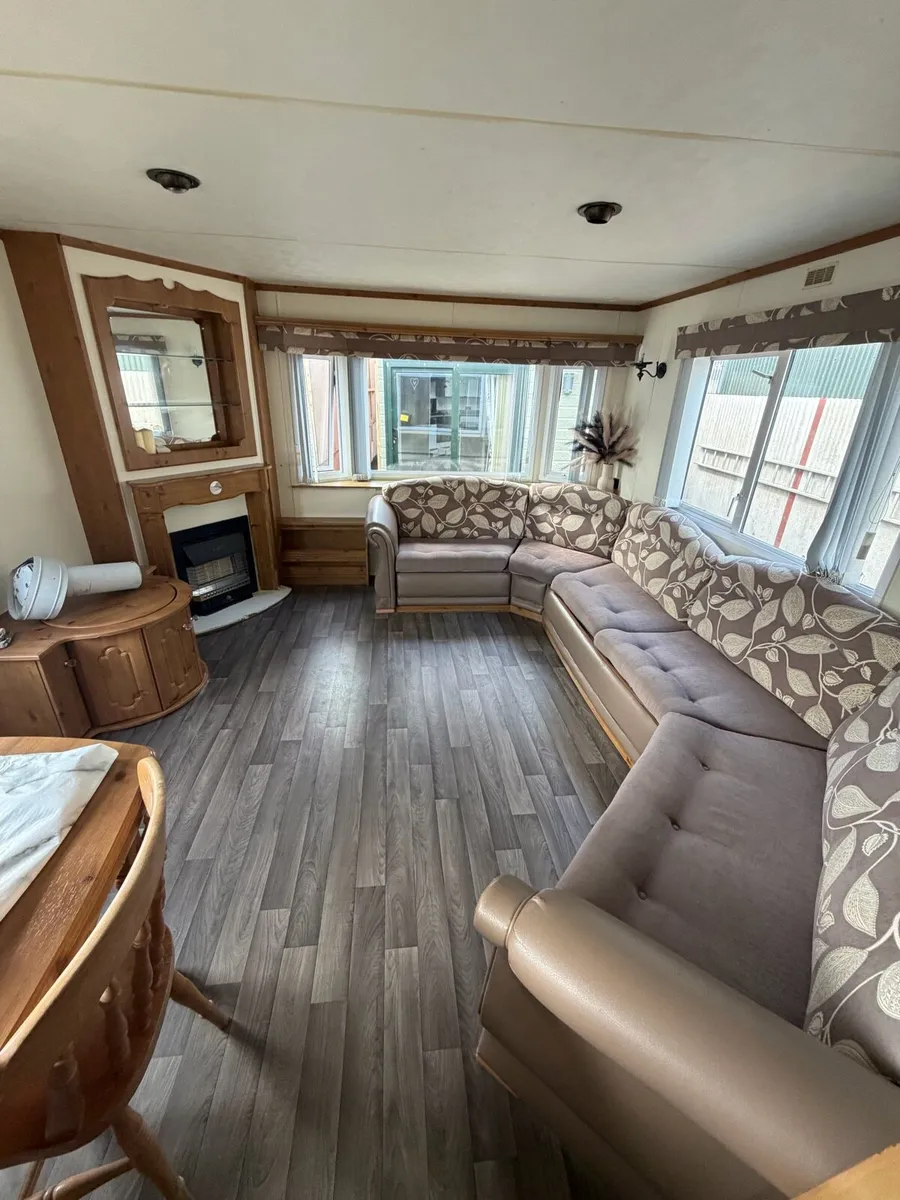 Willerby Bermuda 35 x 12 x 2 Bed - Image 2