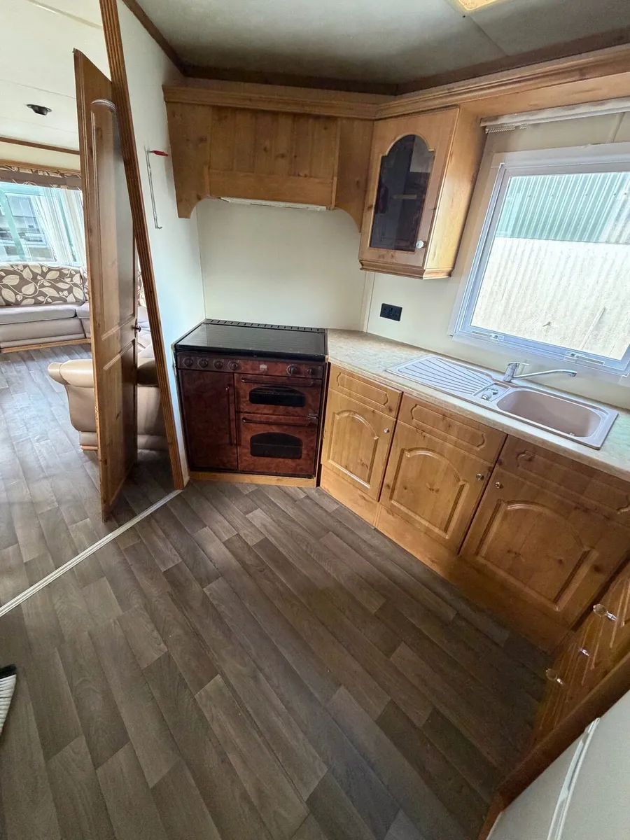 Willerby Bermuda 35 x 12 x 2 Bed - Image 3