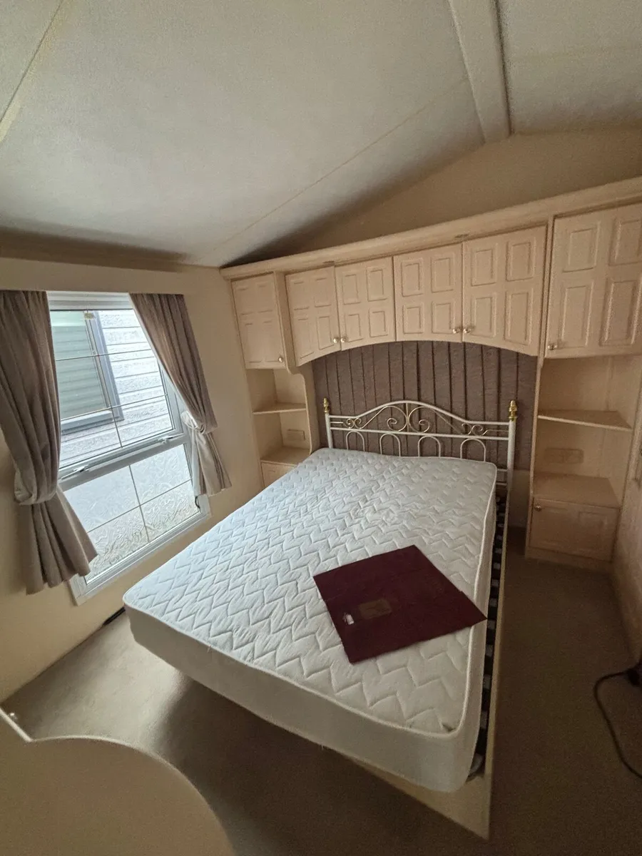 Mobile home double glazed and central heated - Image 2