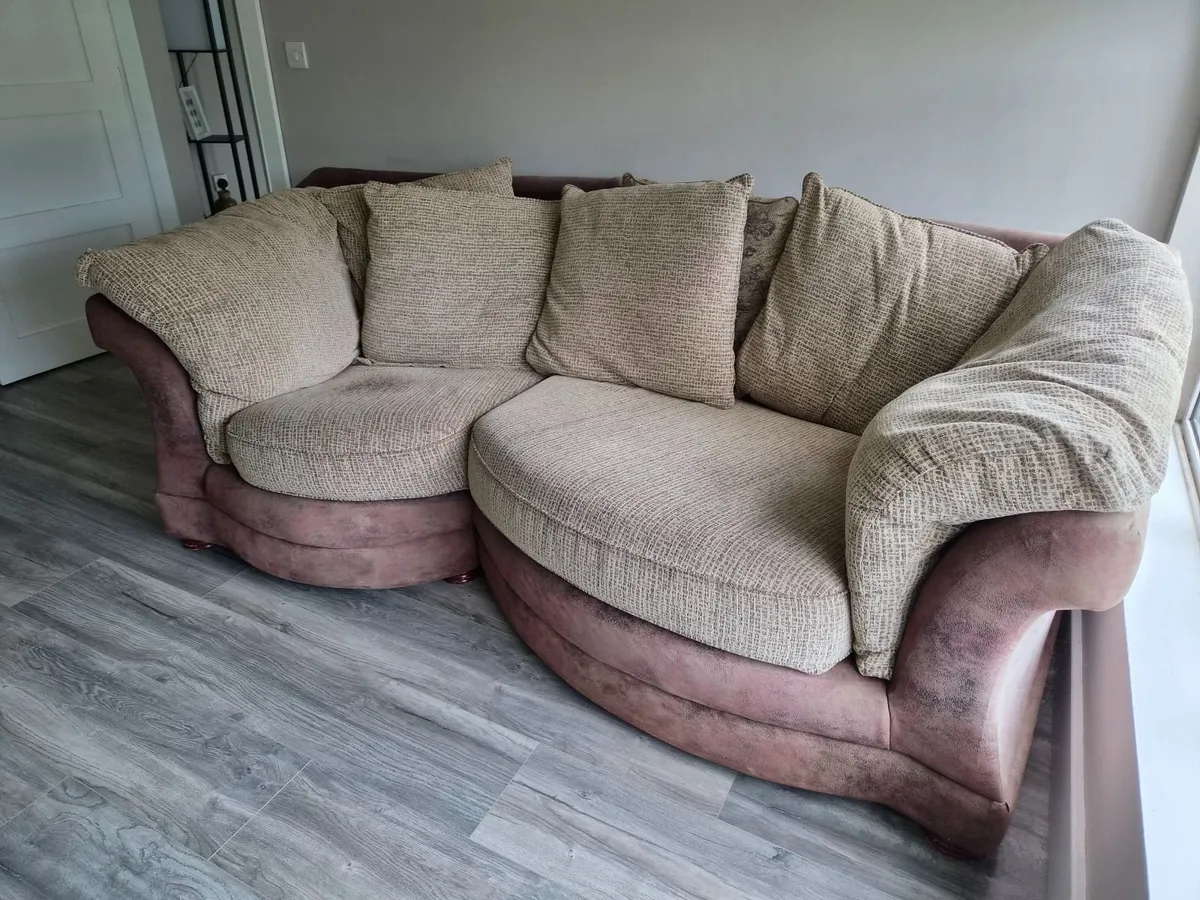 Couch - Image 1