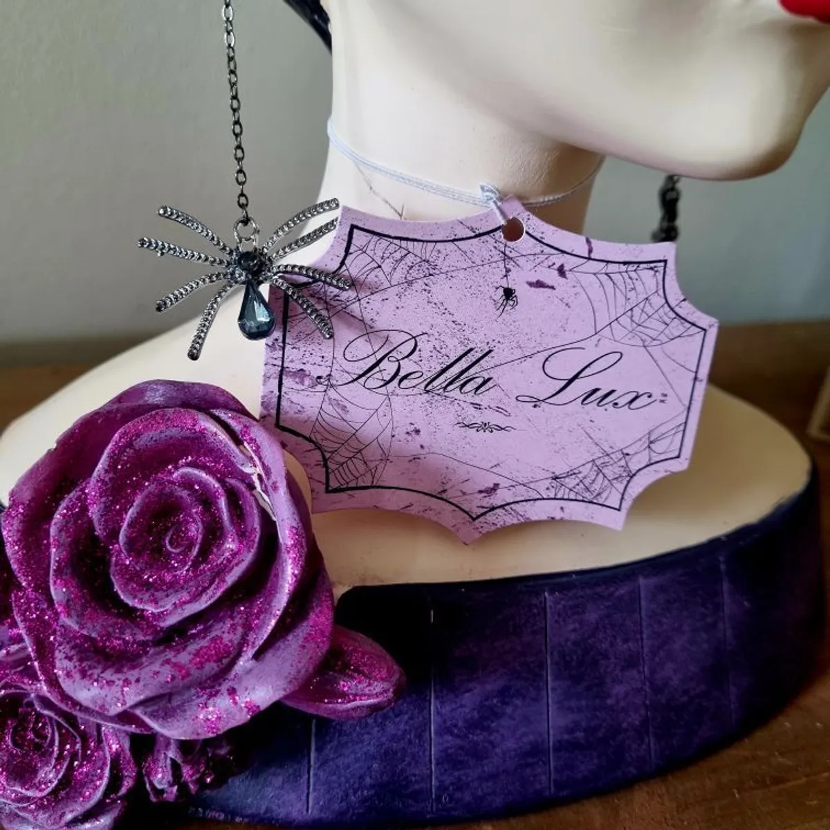 Bella Lux "Bride of Frankenstein" Gothic Glam Halloween Bust Viral sold out 22inch jumbo - Image 3