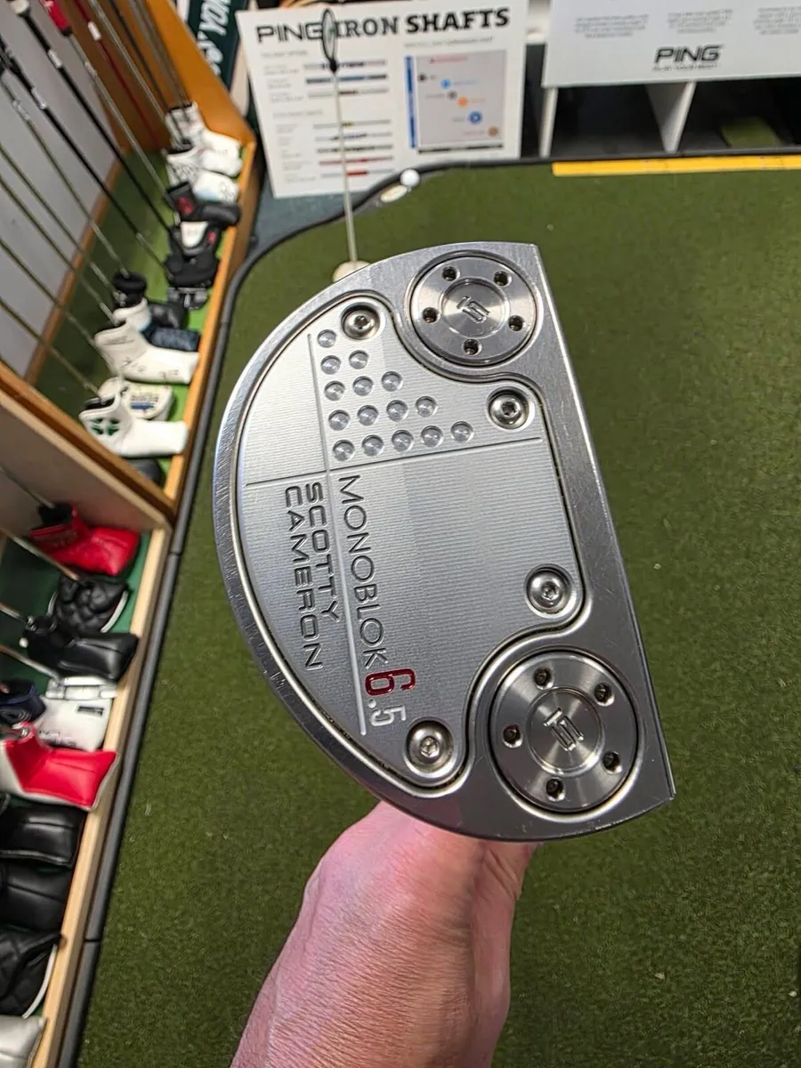 Limited Edition Scotty Cameron Monoblok 6.5 Putter - Image 1