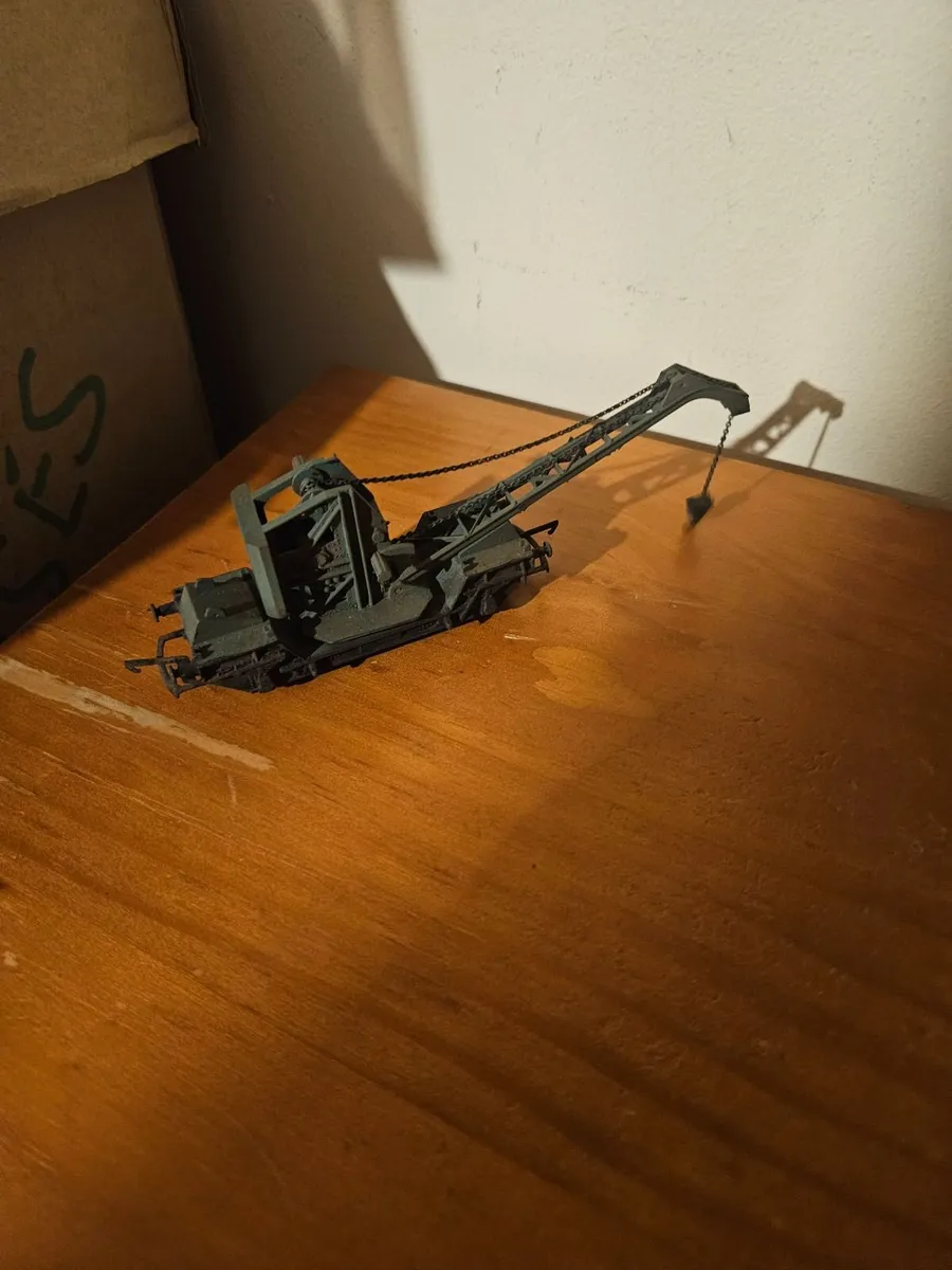 Hornby OO Gauge Breakdown Crane - Image 2