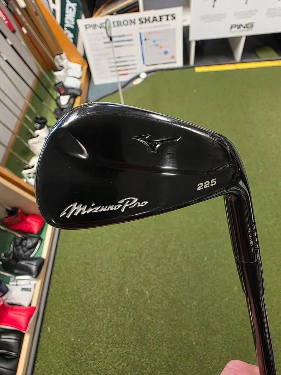 Mizuno Pro Forged 225 Black Edition Irons - Image 1