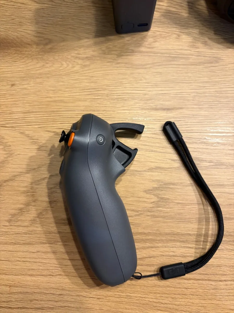 DJI Avata 2 Fly More Combo for sale - Image 3